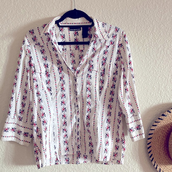 DKNY Vintage Snap Button Top - Picture 1 of 5